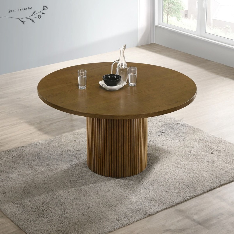 Hezrai – Round Dining Table – Light Brown