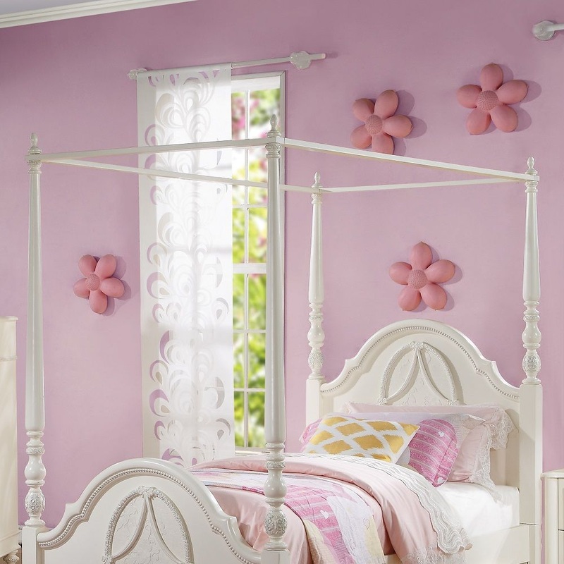 Dorothy – Canopy Bed White