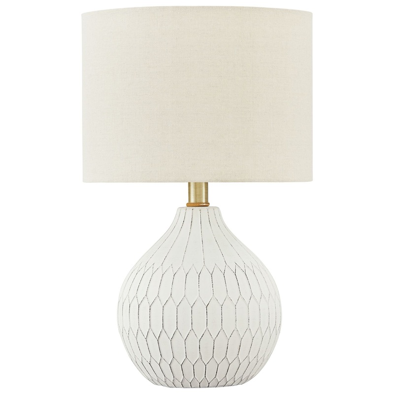 Wardmont – White – Ceramic Table Lamp
