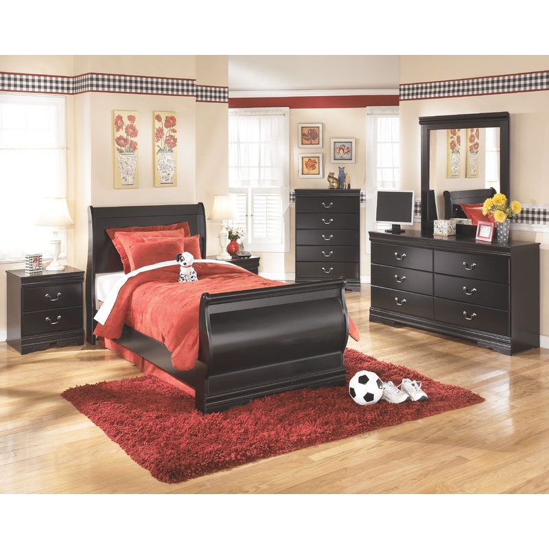 Huey Vineyard – Youth Bedroom Set Black