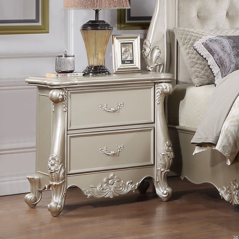Bently – Nightstand – Champagne