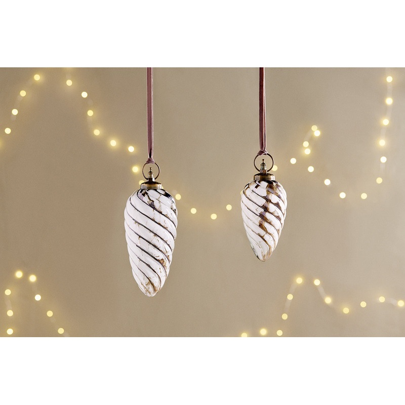 Maran Giant Bauble – Gold & Cream Gold & Cream
