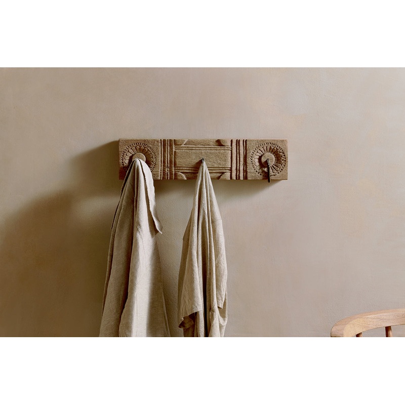 Veduru Mango Wood Carved Hook – Natural (Row of 3) Natural