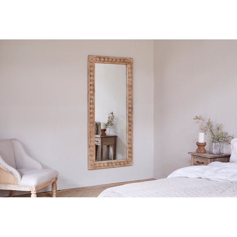Tannir Carved Mango Wood Mirror – Natural Natural