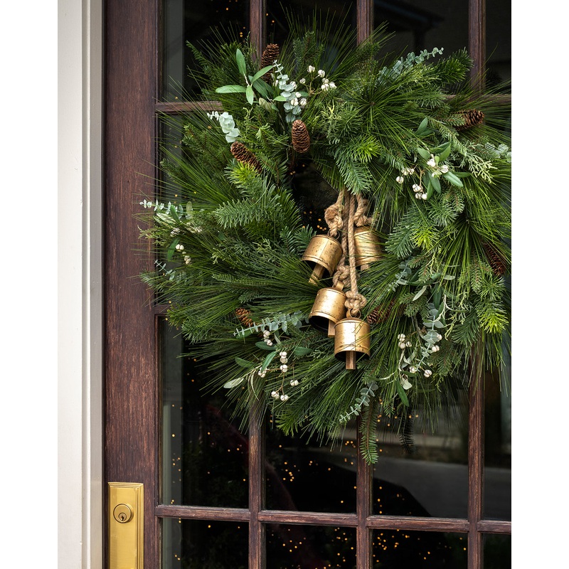 24″ Pinecone & Berries Faux Wreath