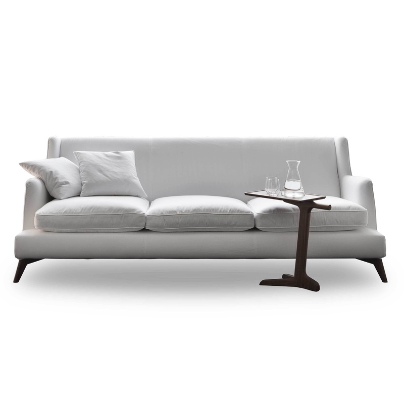 680 Class Sofa  Low Back