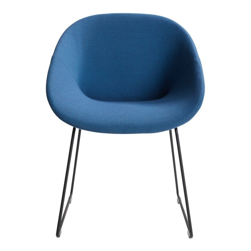 Beso Armchair – Sledge Base