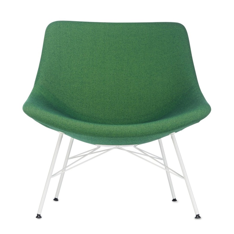 Auki Lounge Chair – 4-Legs
