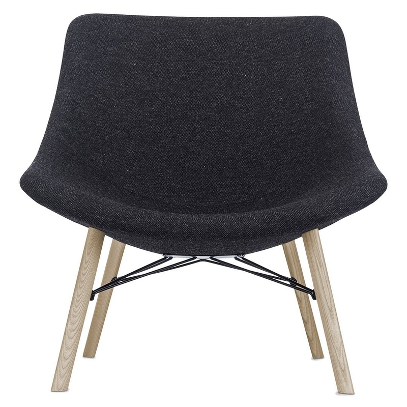 Auki Lounge Chair – Wooden Base