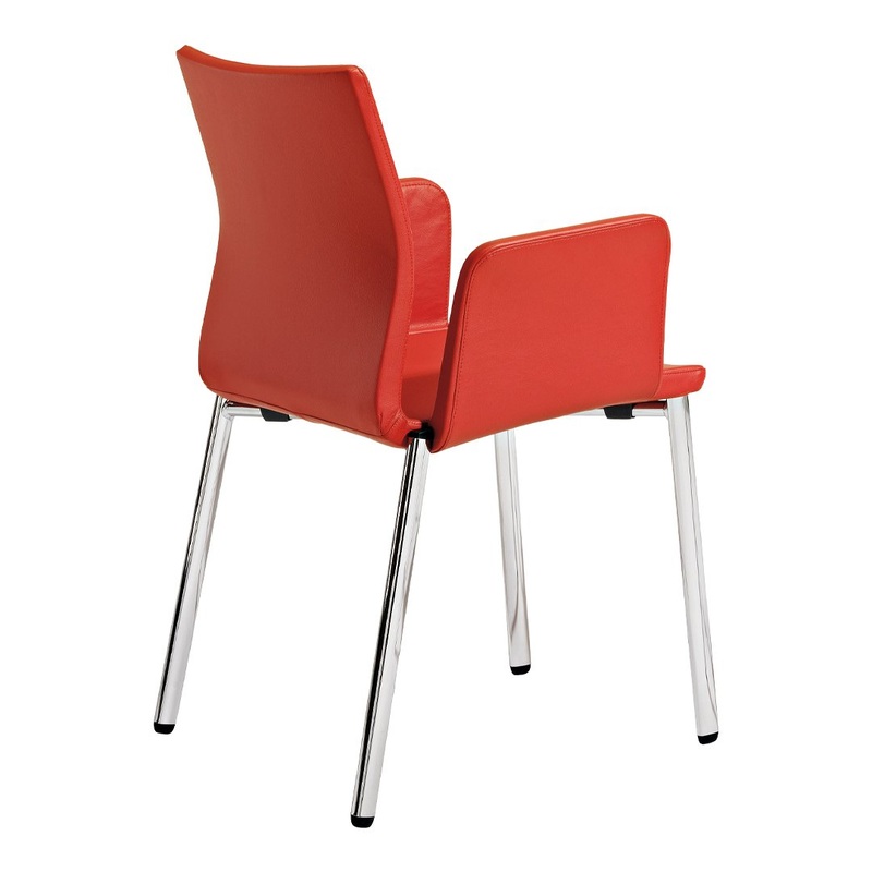 Uma Chair – Upholstered Arms