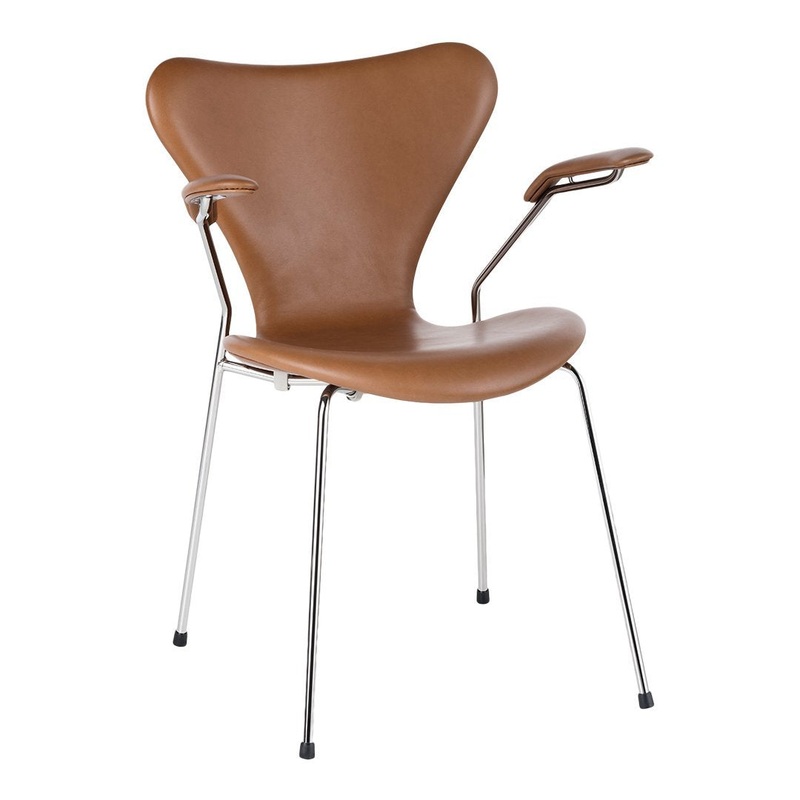 Series 7 Armchair 3207 – Fully Upholstered