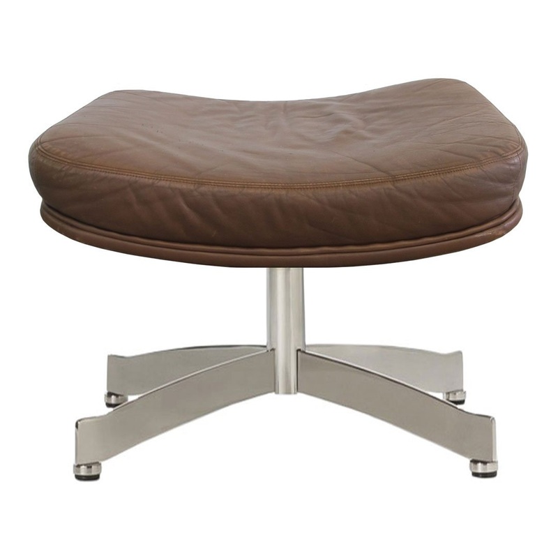 P512 Footstool
