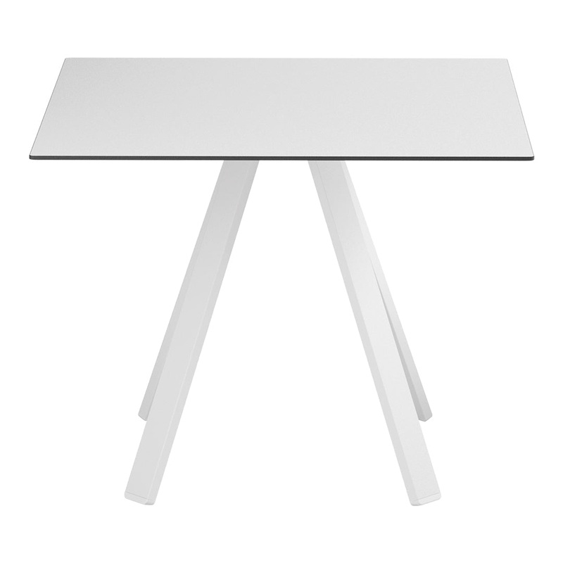 VU Outdoor Dining Table – Square