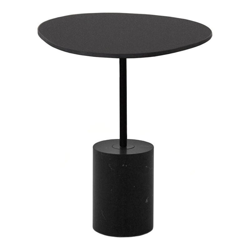 Jey Outdoor Side Table – Triangle