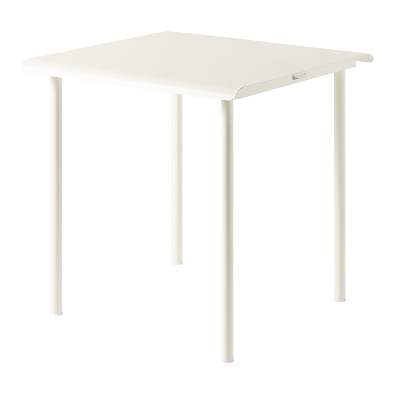 PATIO Outdoor Dining Table – Square