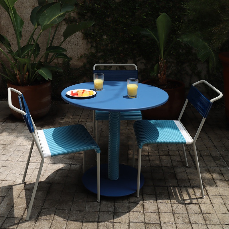 Barcelonette Outdoor Dining Table – Round