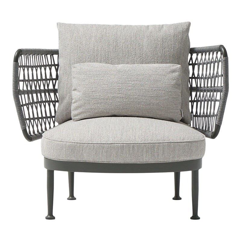 Curio Outdoor Lounge Chair